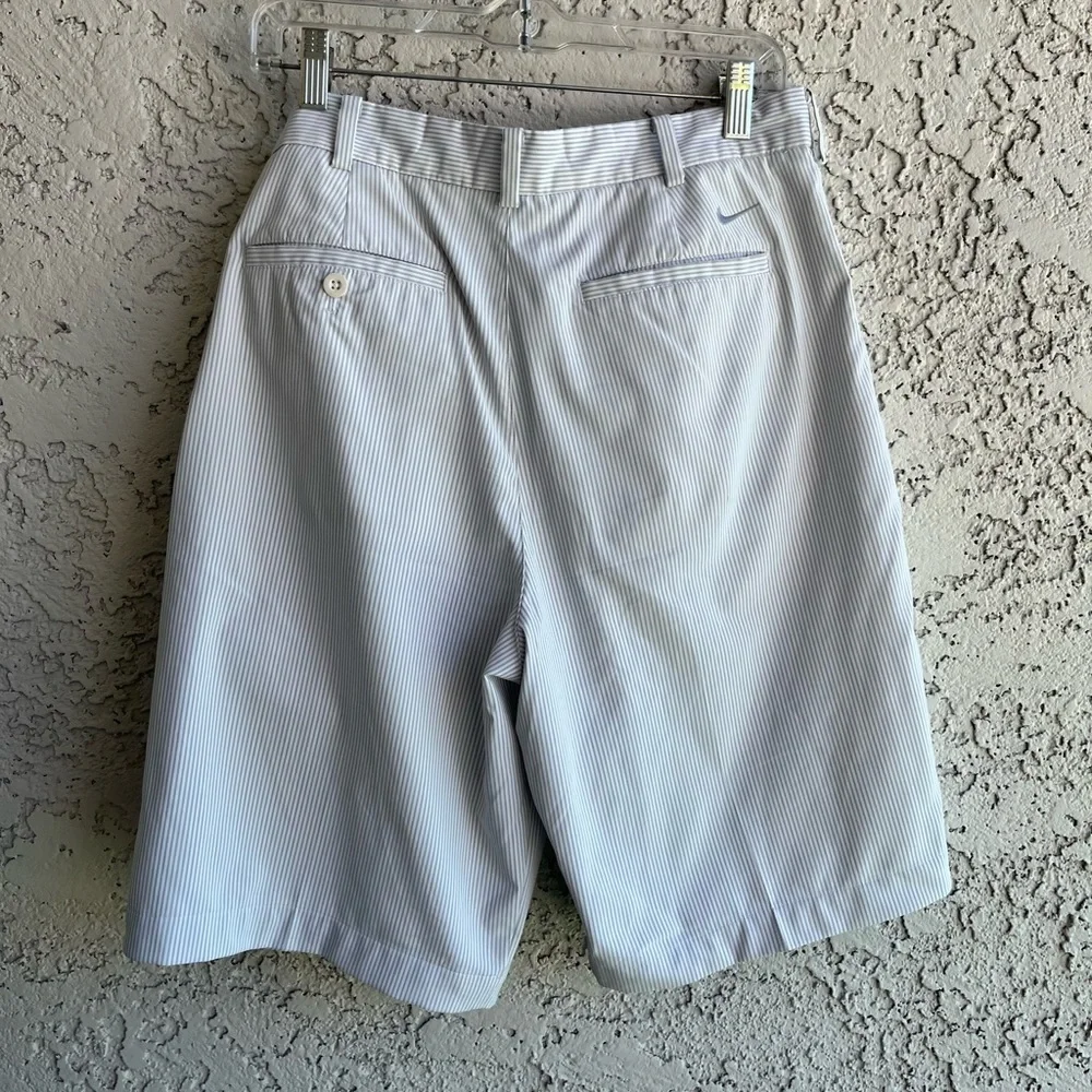 NIKE GOLF White/Grey Pinstripe Golfing Shorts Below-the-knee Men’s 33 - Picture 7 of 9